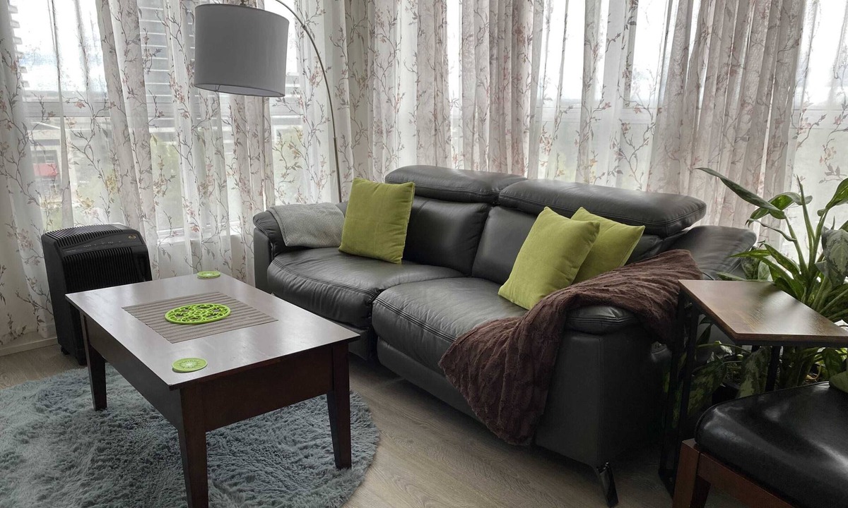Thornhill Apartment | The 6th - Woody Park View