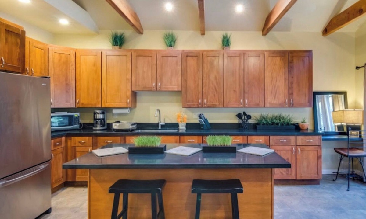 Los Gatos House | The Abode in Downtown Los Gatos