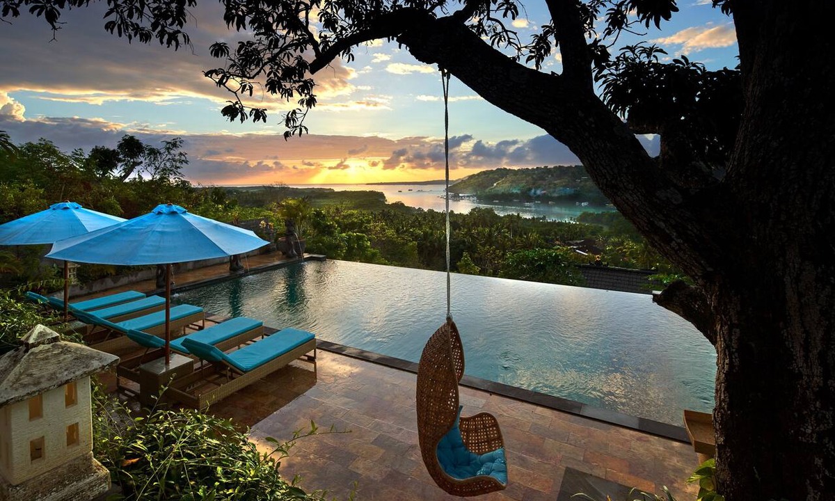 Mushroom Bay Hotel | The Acala Shri Sedana