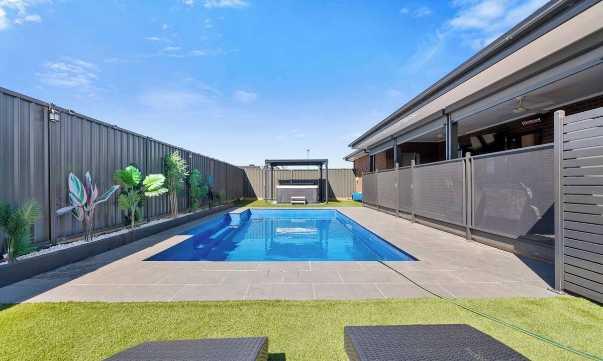 Yarrawonga House | The Ace Escape - Yarrawonga