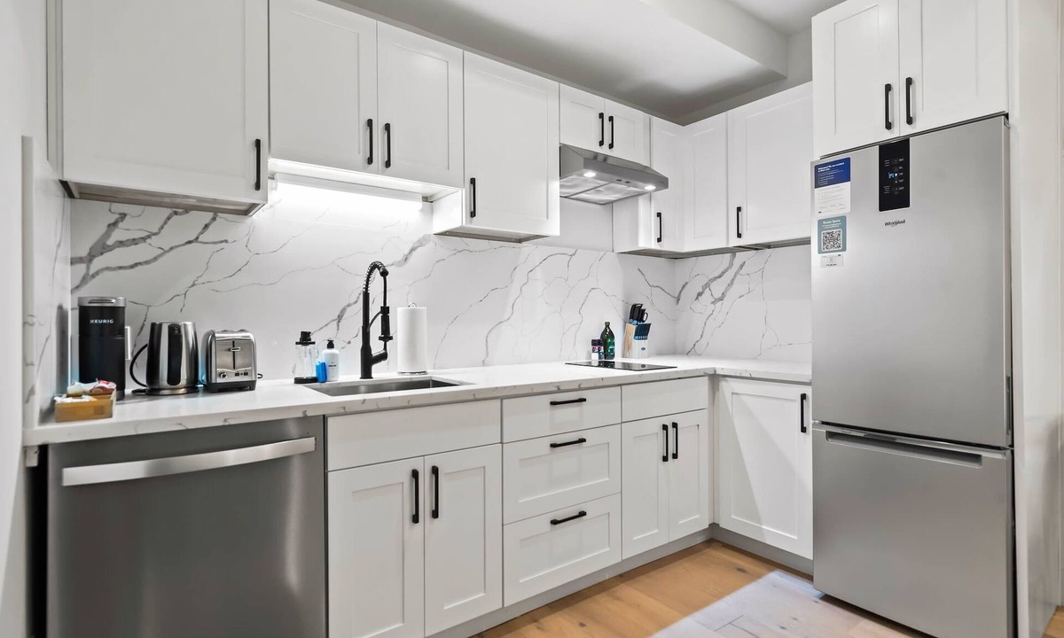 Pacific Heights Apartment | The Addison by Kasa | Inviting Queen Studio | San Francisco