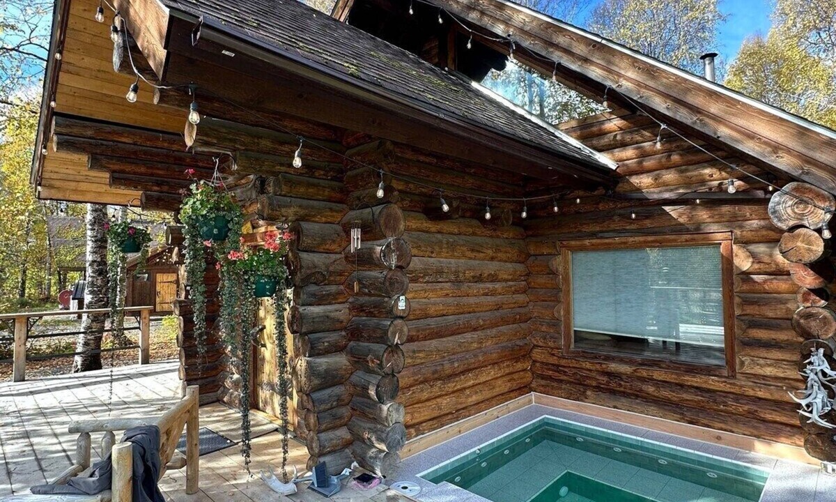 Talkeetna House | The Airstrip