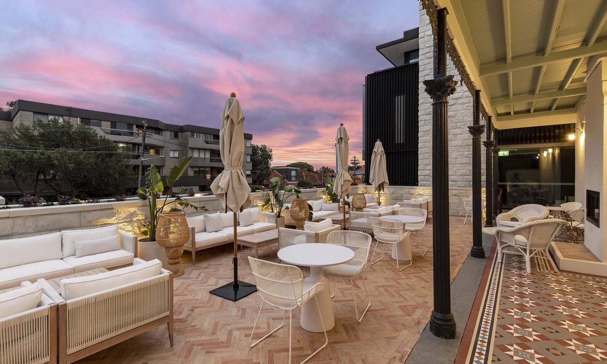 Spit Junction Hotel | The Albert Hotel Mosman