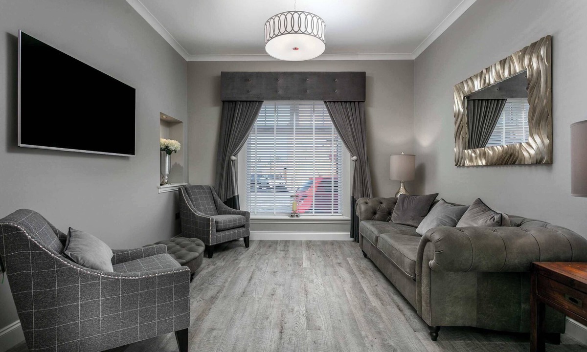 Prestwick House | The Alexander - Donnini Deluxe