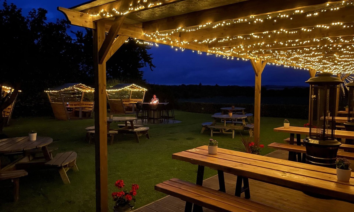 Allanton Hotel | The Allanton Inn