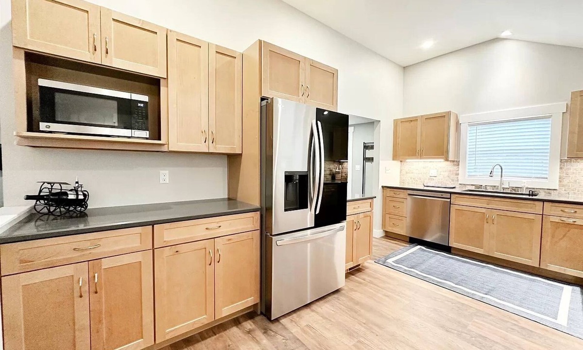 Conway House | The Almost There - Cottage on the Kancamagus