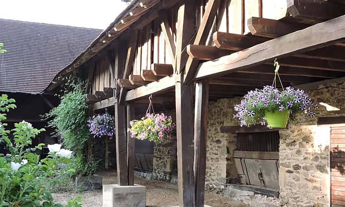 Chalais Bed & Breakfast | The Alpaca B&B
