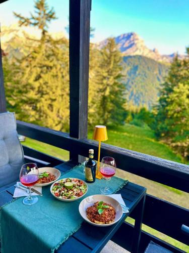 Alpe des Chaux Apartment | THE ALPINE STUDIO by the ski slopes & lake Frience