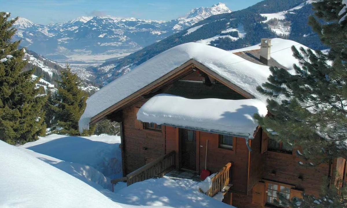Val d'Illiez Ski Chalet | The Alps Observatory, Les Crosets