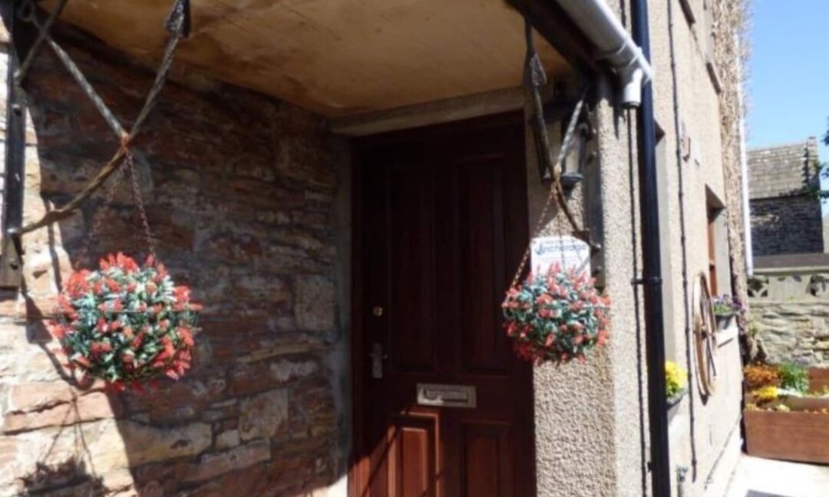 St. Margaret's Hope Hostel | The Anchorage