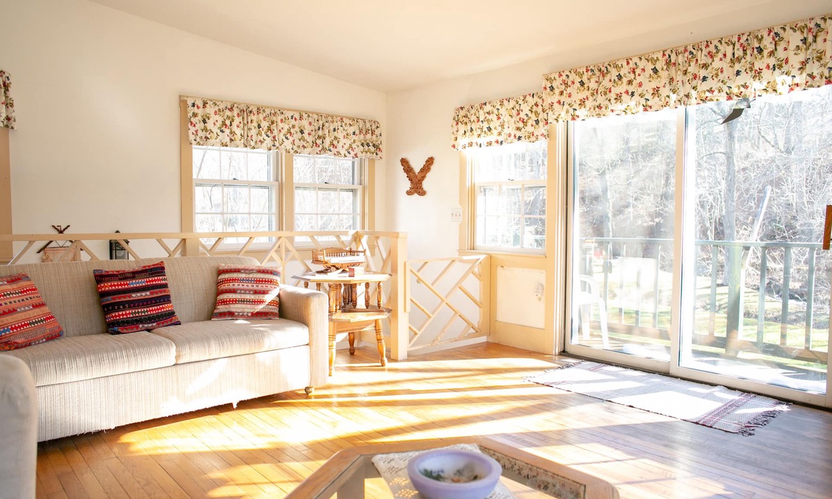 Warm Springs Bed & Breakfast | The Anderson Cottage Bed & Breakfast