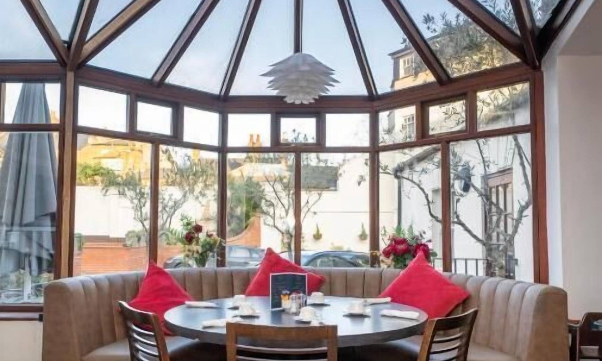 Leamington Spa Hotel | The Angel Hotel