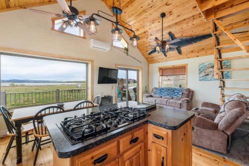 Hot Springs House | The Angostura Cabin