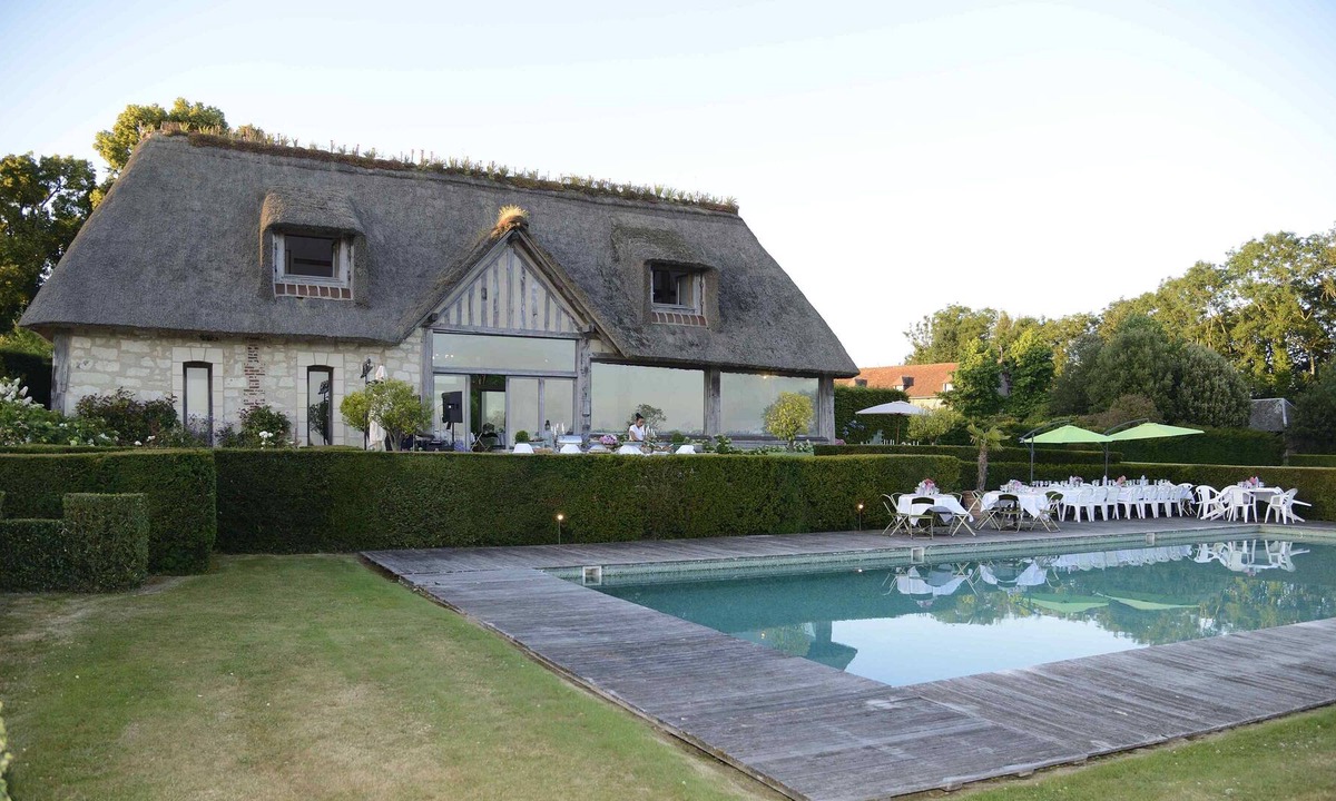 Manerbe House | The Argentel manor house