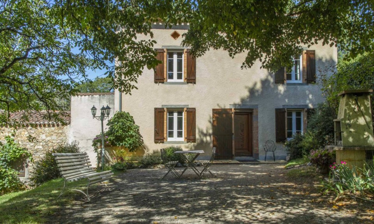 Arifat House | The Arifat waterfalls