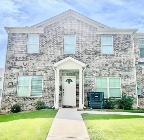 Stockbridge Apartment | The Aristocrat's Abode