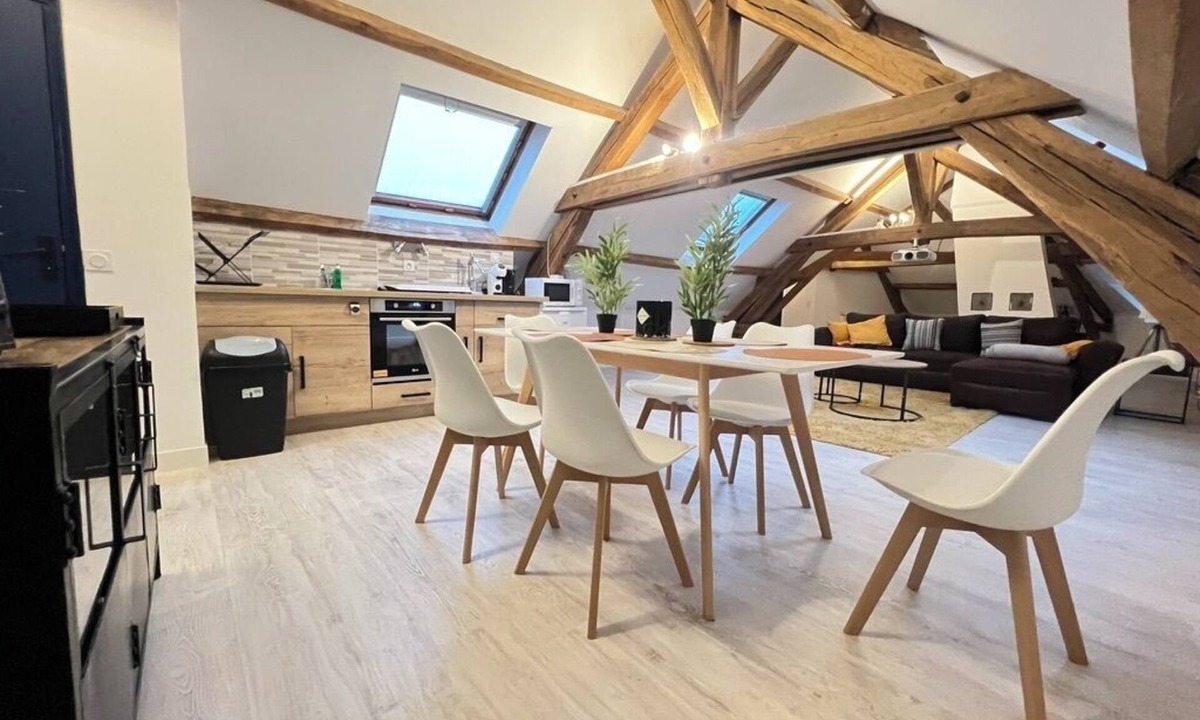 Sens Apartment | The armory