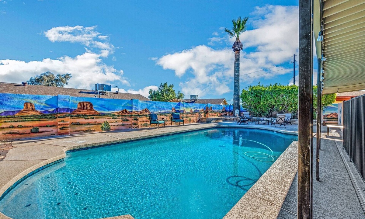 Desert Foothills Estates House | The Art House