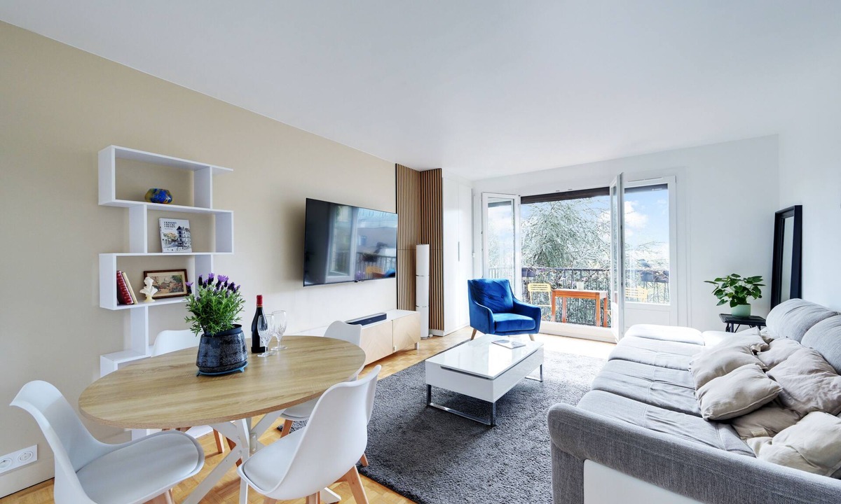 Quartier de la Maison-Blanche Apartment | The artist