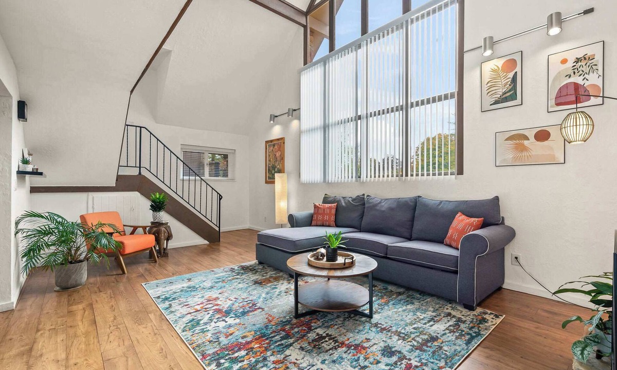 Madison House | The Artist’s A-Frame