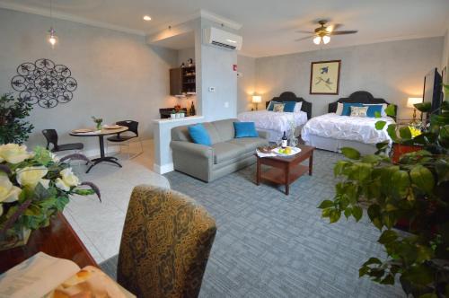 Ste Genevieve Hotel | The Audubon Hotel