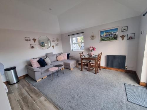 Kirkbean House | The Auld Byre - by the Beach