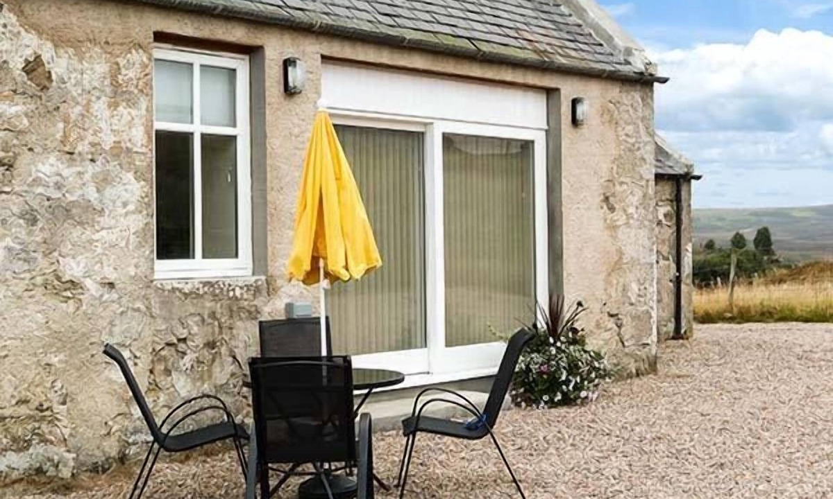 Forsinard Cottage | The Auld Kirk