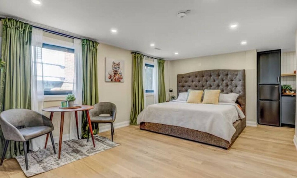 Rathwood Apartment | The Bachelor