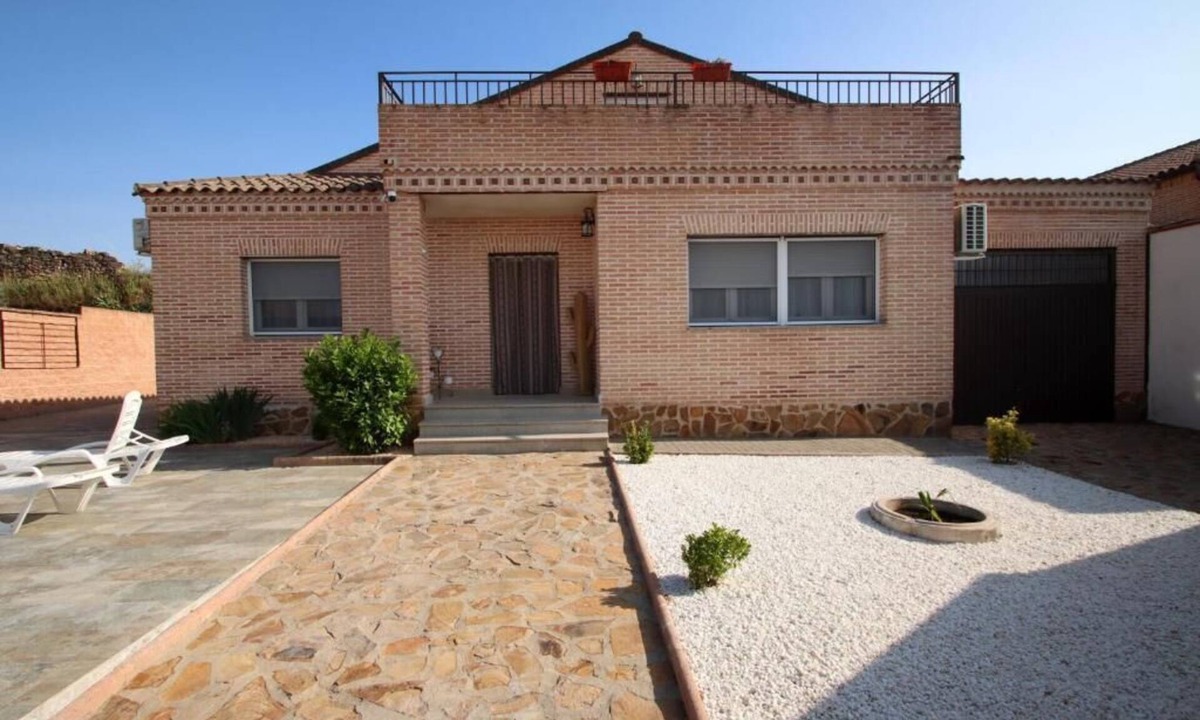 Cobisa House | THE BALCONY TO TOLEDO 5 MINUTES FROM PUY DU FOU