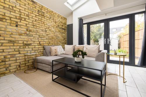 Thornton Apartment | The Balham Villa