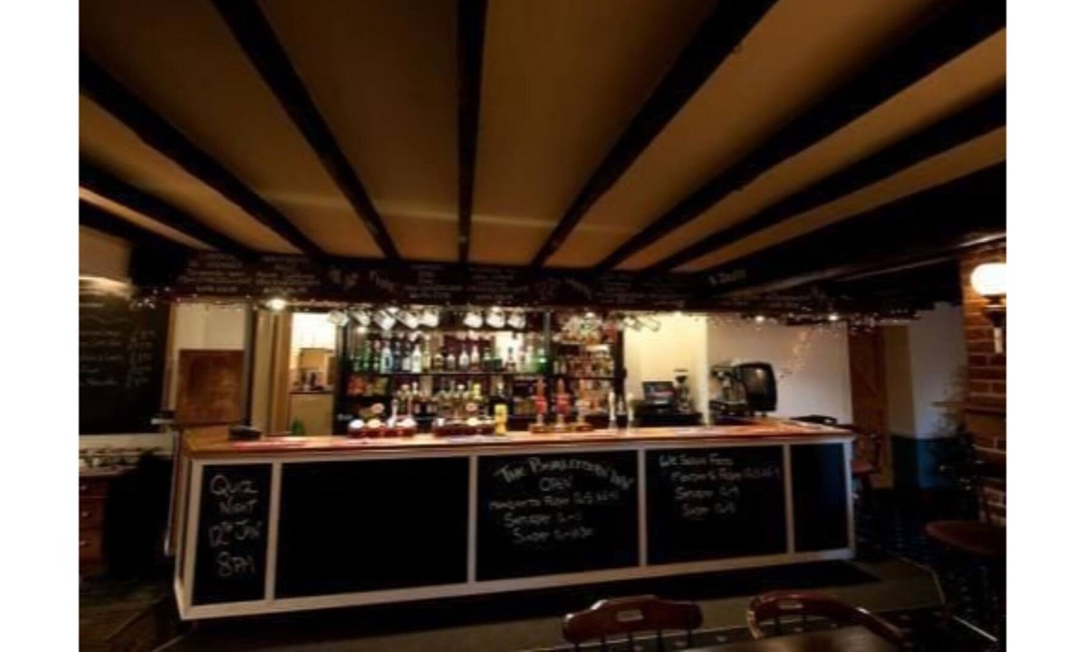 Collingbourne Kingston Hotel | The Barleycorn Inn