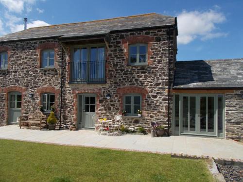 Brazzacott Bed & Breakfast | The Barn At Collacott