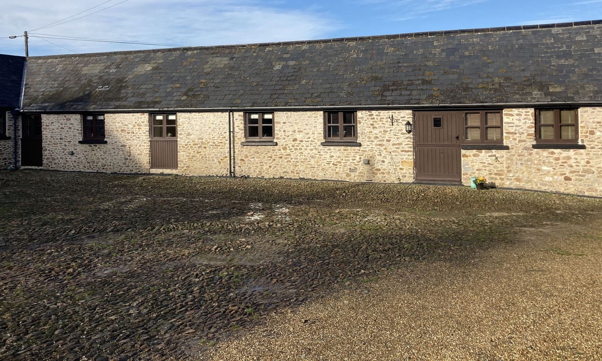 West Buckland Bed & Breakfast | The Barn at Somerset Alpacas