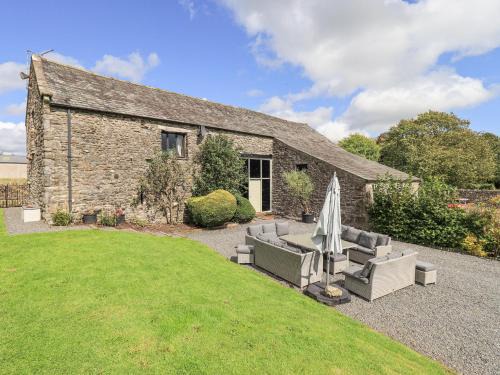 Kendal House | The Barn at Stainton