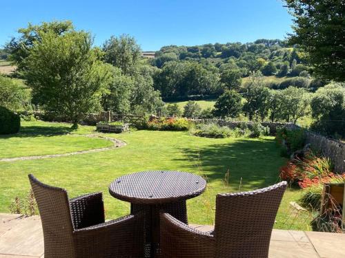 Chard House | The Barn at Tanlake