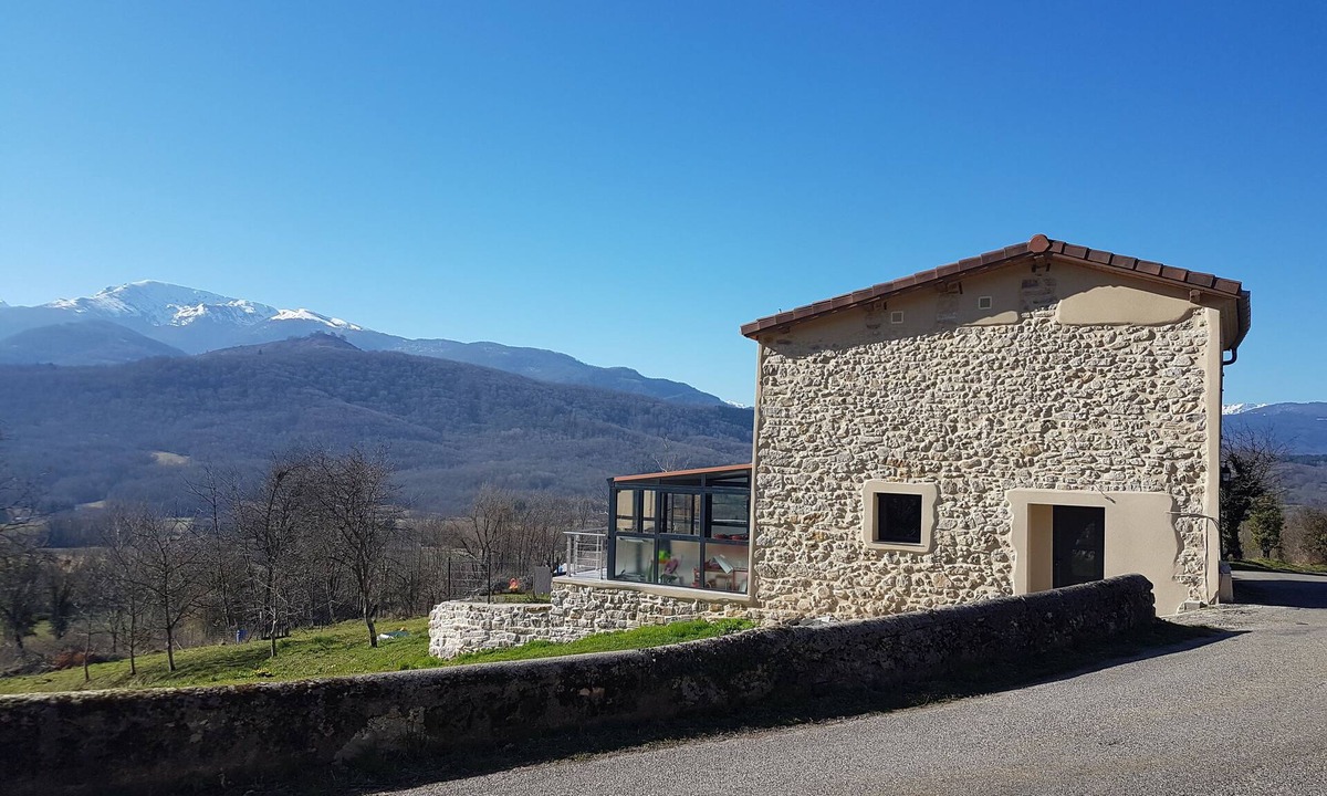 Leychert House | The barn corner of paradise