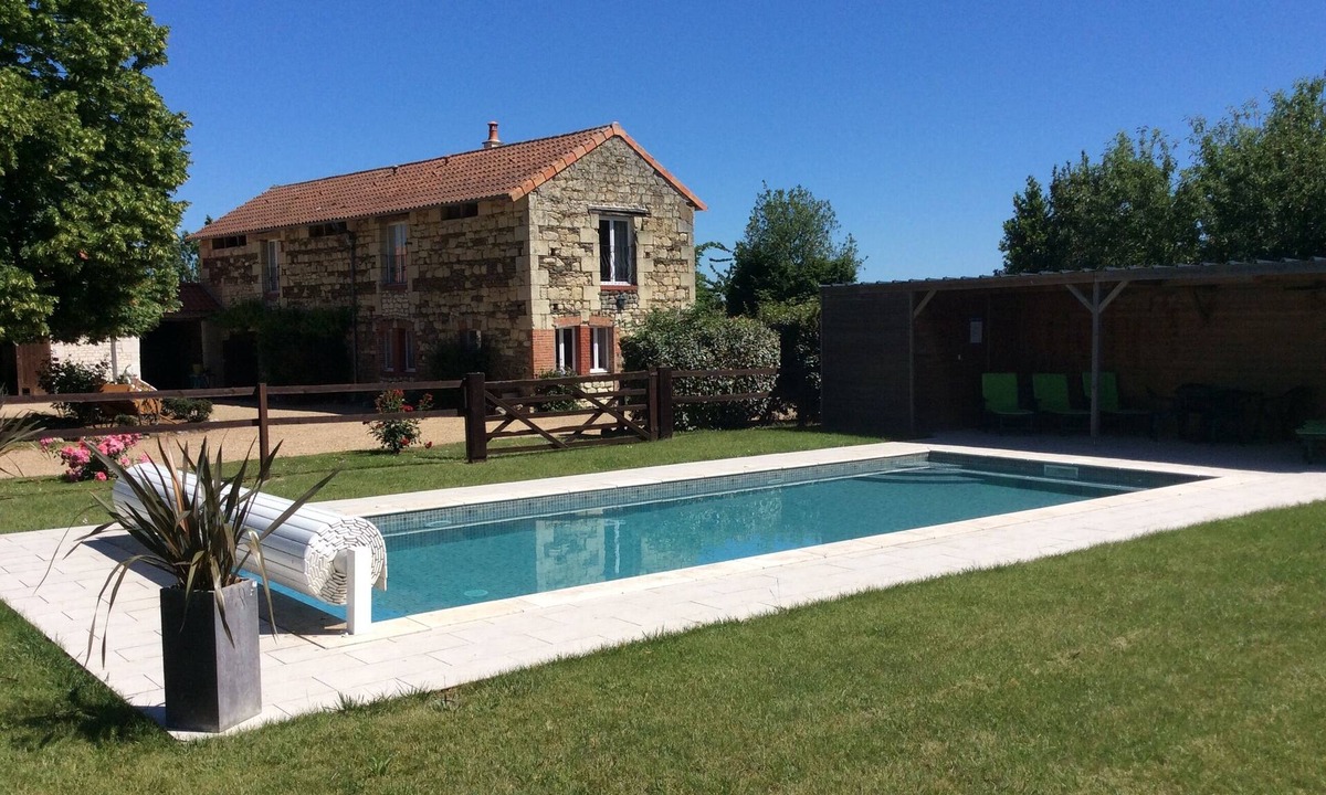 Saint-Macaire-du-Bois House | “The Barn” is our Gite Rental with Pool - Nearest City is Saumur