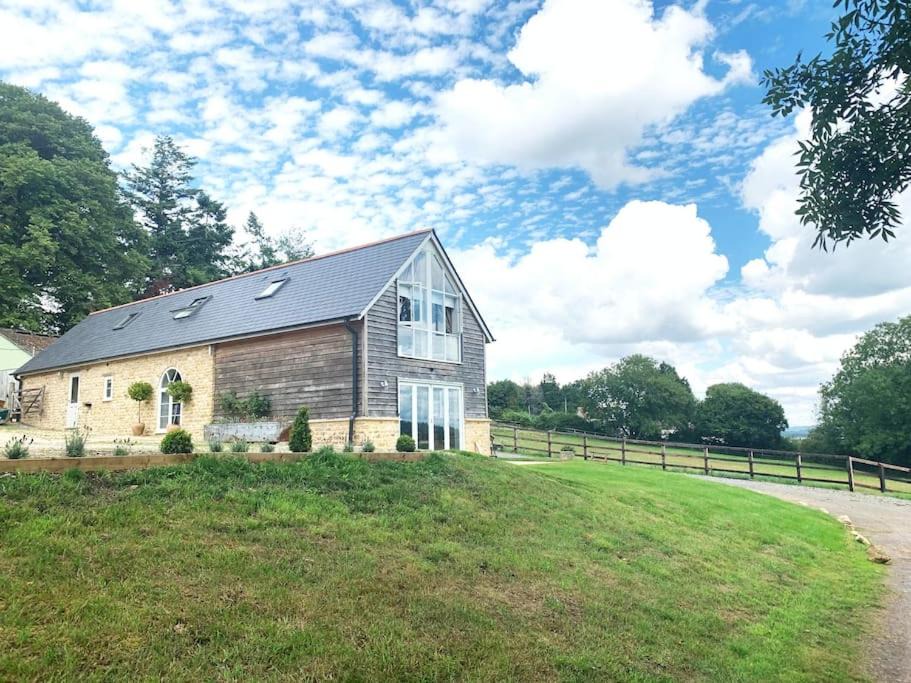Gillingham House | The Barn