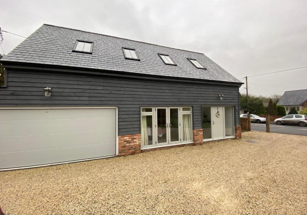 North Marston Apartment | The barn