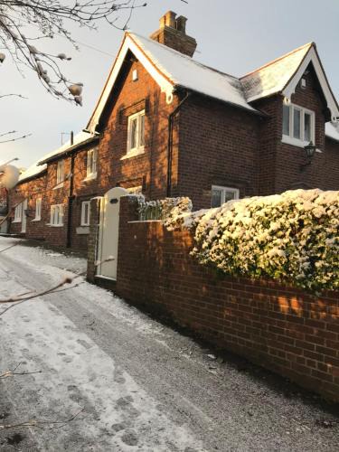 Stourbridge House | The Barn