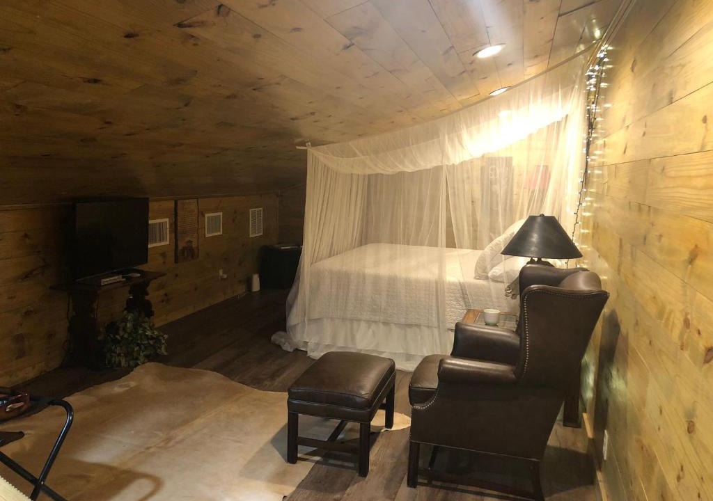 Tyler House | The Barn Loft