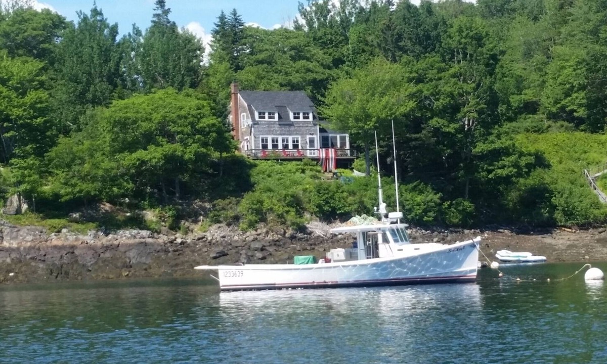 Brooksville Cottage | The Barnacle On Bucks Harbor