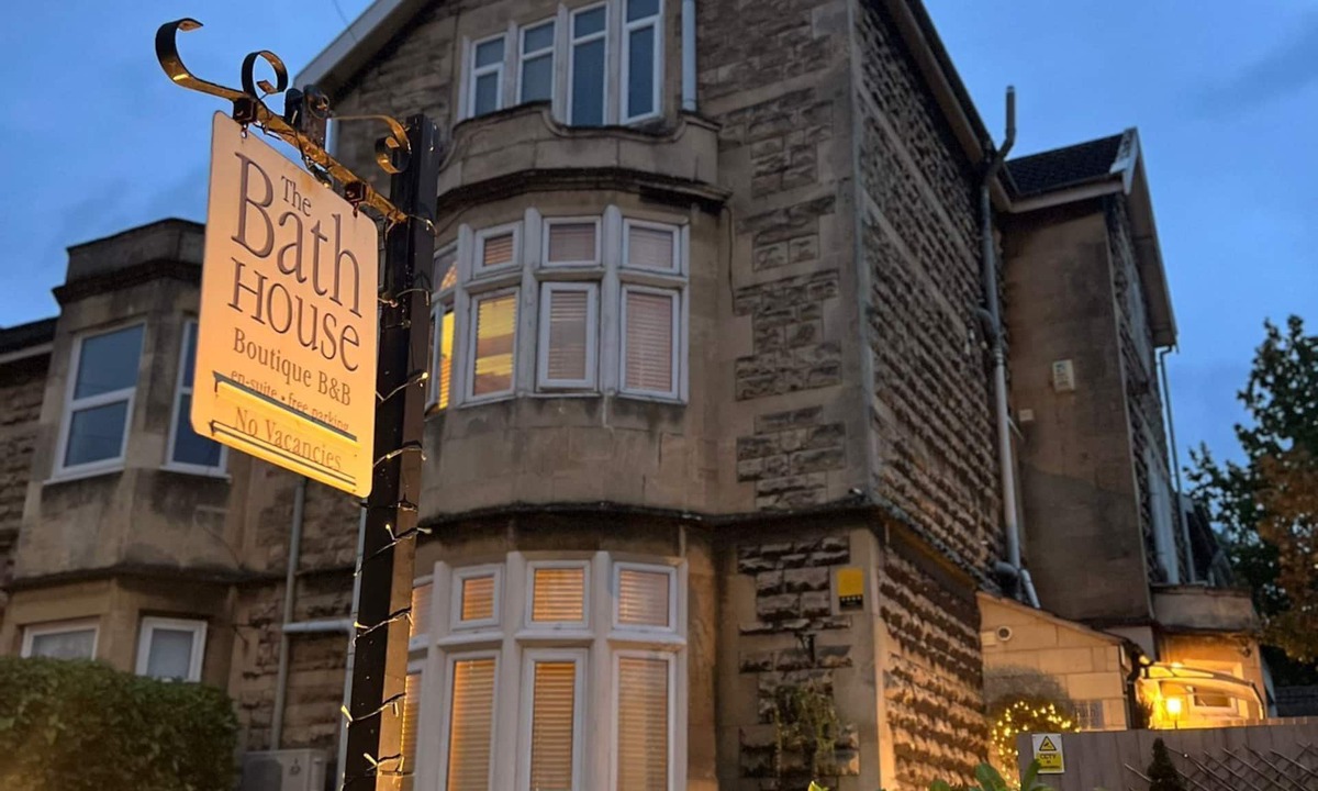 Bath Bed & Breakfast | The Bath House Boutique B&B