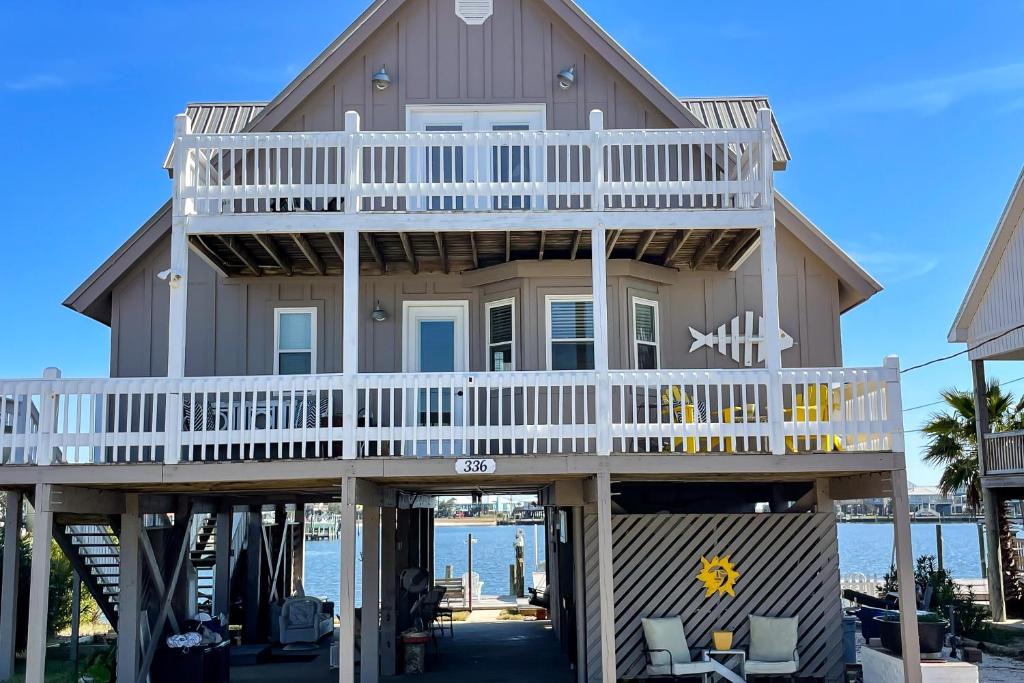 Royal Lagoons House | The Bay House