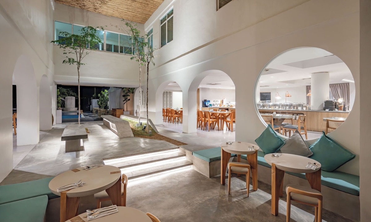 Pantai Tengah Hotel | The Bayou Hotel Langkawi