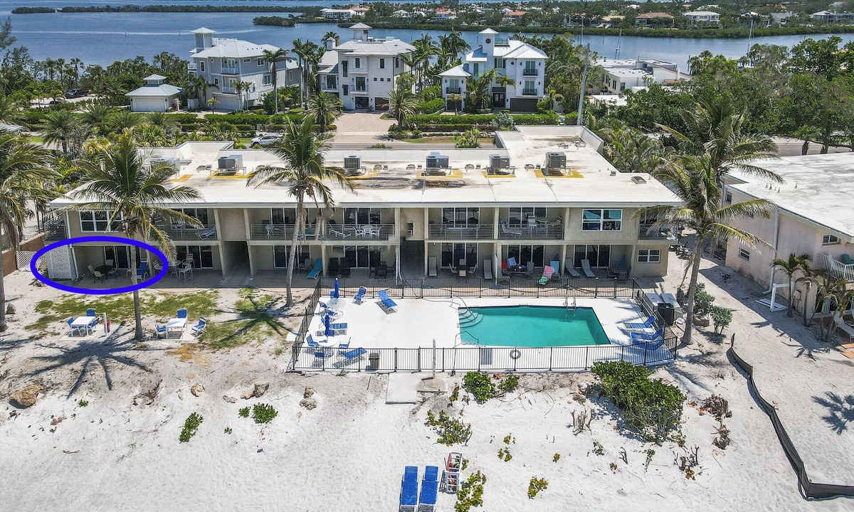 Longboat Key Apartment | THE BEACH CONDO #107 BEACHFRONT FULL VIEW