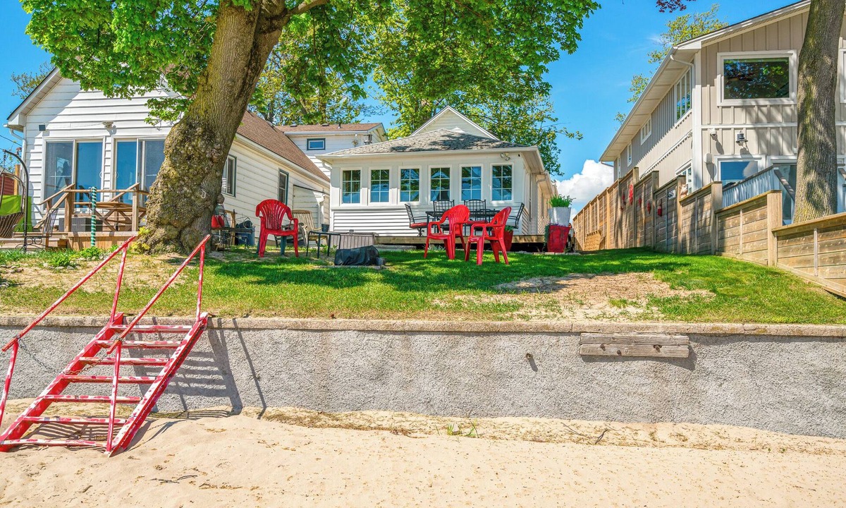 Crystal Beach Cottage | The Beach House