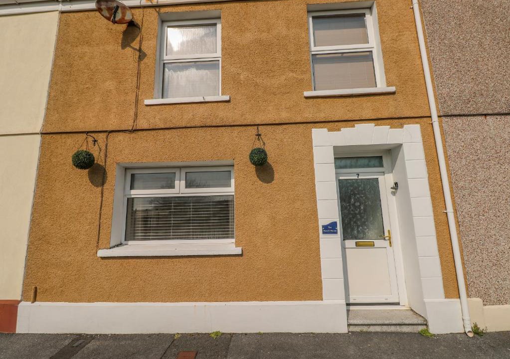 Llanelli House | The Beach House