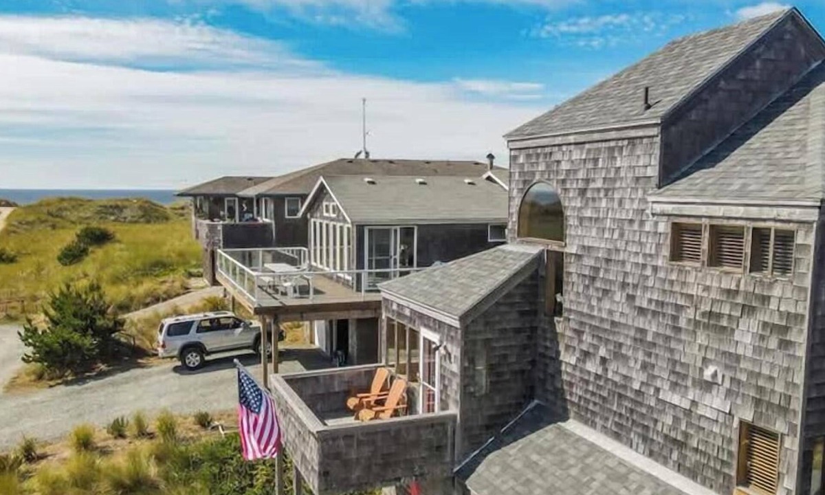 Manzanita House | The Beach House