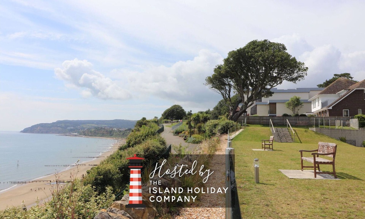 Sandown Apartment | The Beach Retreat